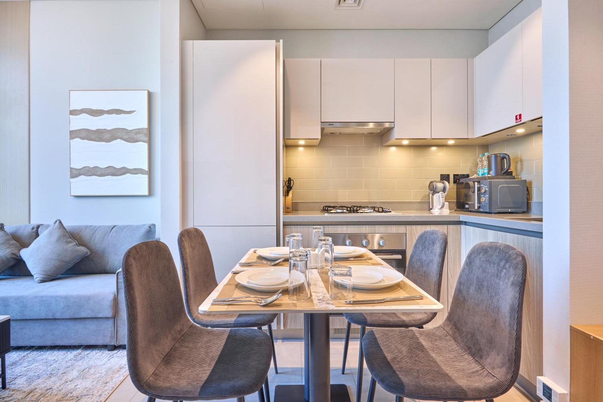 By Latinem Luxury 1br W706 Near Burj Khalifa Apartment Dubai